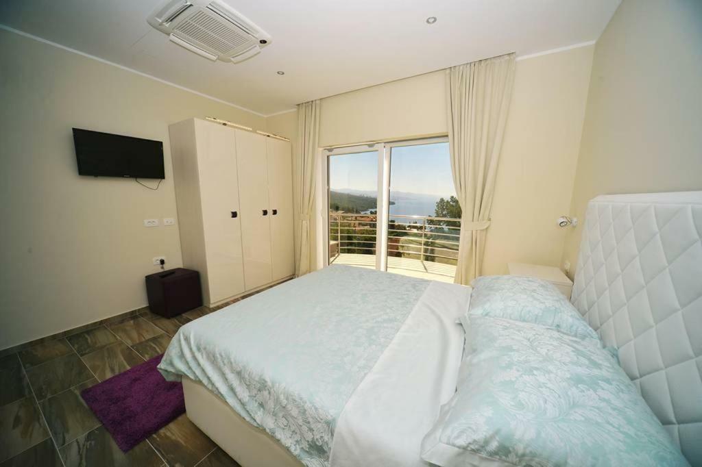 Guest House Manuela Opatija Exterior photo